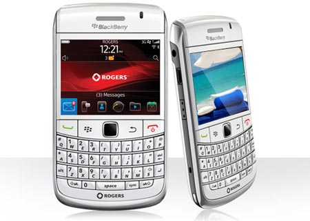 Fans of BlackBerry Bold series can now snap up the white Bold 9780 through 