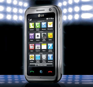 LG Arena KM900 phone