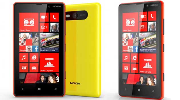 Nokia Lumia 820