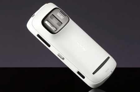 Nokia 808 PureView US 02