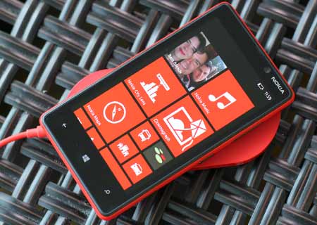 Nokia Lumia 820