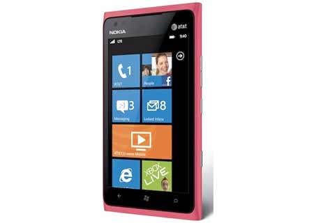 Nokia Lumia 900 US 01