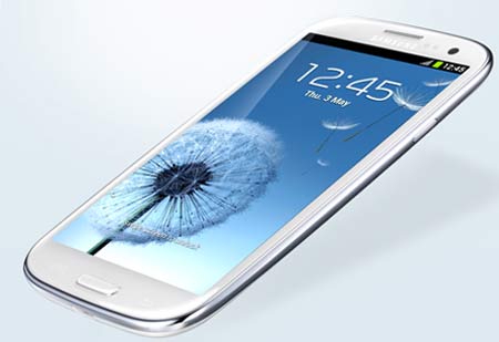 Samsung Galaxy S III 02