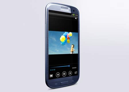 Samsung Galaxy S III 01