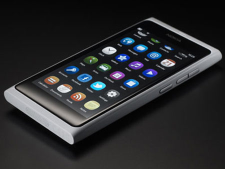 Nokia N9 White Edition 01